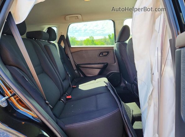 5N1BT3AB8PC786989 2023 NISSAN ROGUE Black Вид задньої частини салону