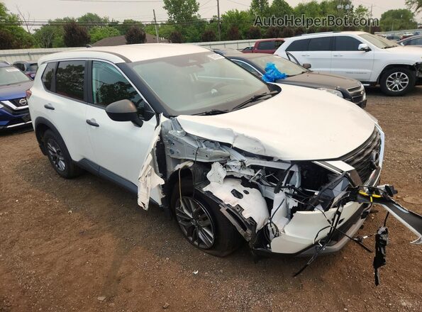 5N1BT3AB8PC800325 2023 NISSAN ROGUE White Front right
