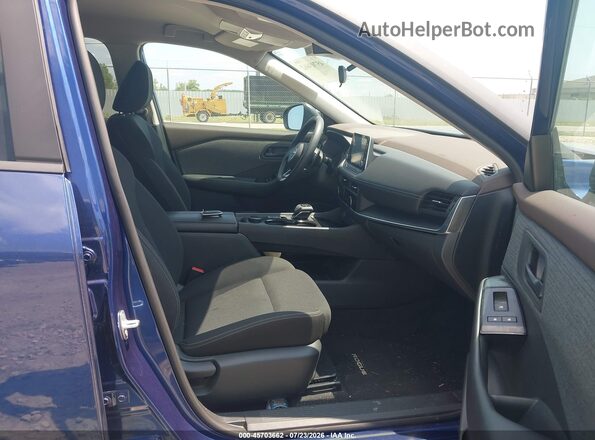 5N1BT3ABXPC757025 2023 NISSAN ROGUE Dark Blue Widok wnętrza z przodu