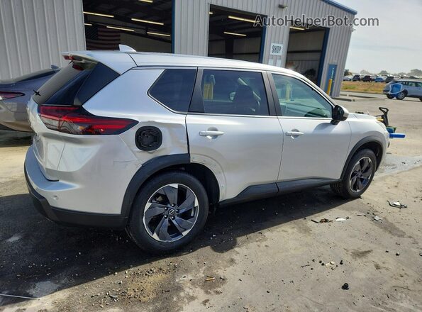 5N1BT3BA0SC819739 2025 NISSAN ROGUE Silver Հետևի աջ