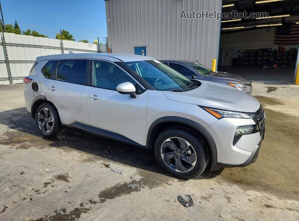 5N1BT3BA0SC819739 2025 NISSAN ROGUE Silver Առջևի աջ
