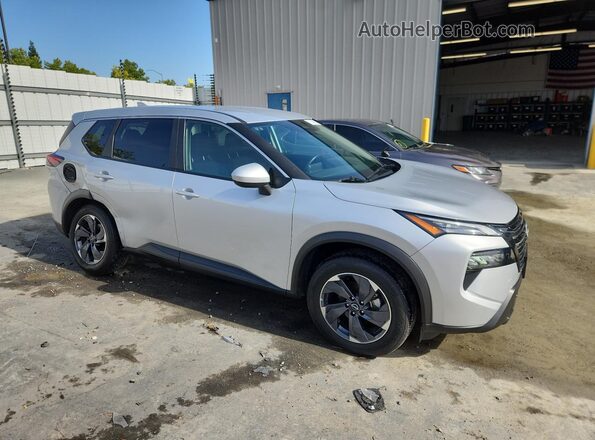 5N1BT3BA0SC819739 2025 NISSAN ROGUE Silver 