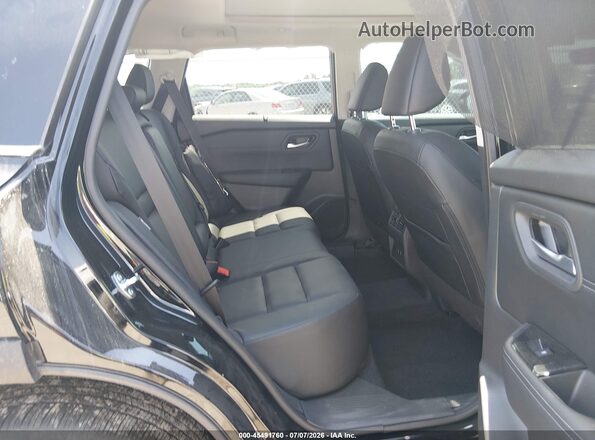 5N1BT3BA0TC699135 2026 NISSAN ROGUE Black Widok naklejki z numerem VIN