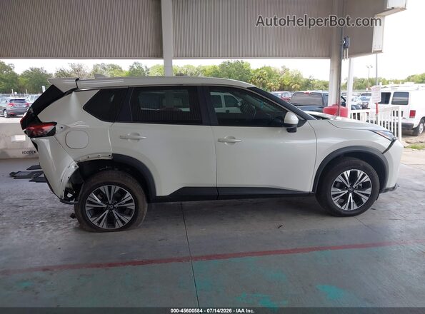 5N1BT3BA1PC930095 2023 NISSAN ROGUE White 360 interior view