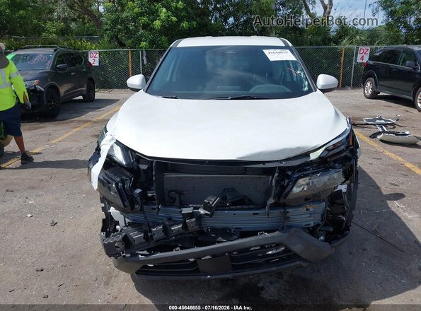 5N1BT3BA1TC814549 2026 NISSAN ROGUE Белый Вид задней части салона