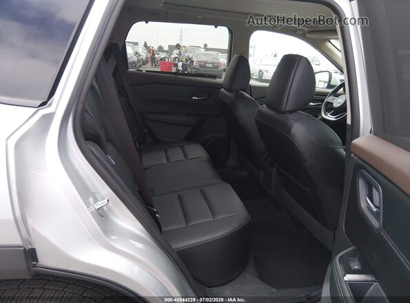 5N1BT3BA2PC687297 2023 NISSAN ROGUE Silver VIN կոդի պիտակի տեսք