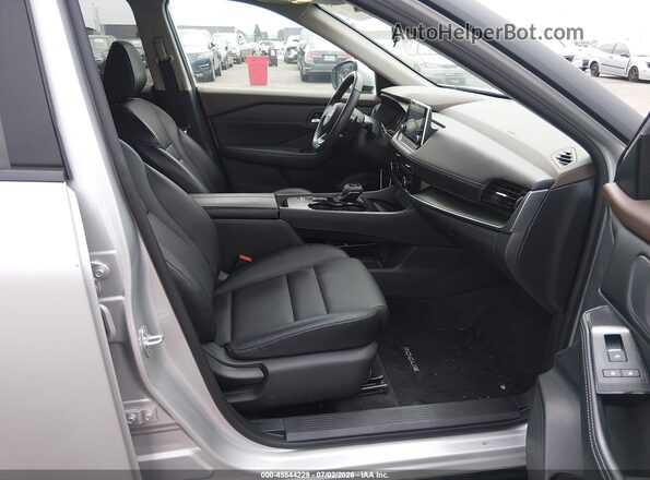 5N1BT3BA2PC687297 2023 NISSAN ROGUE Silver Սալոնի դիմացի տեսք