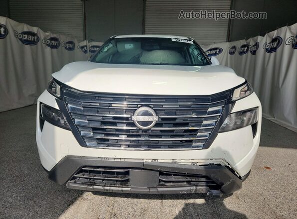 5N1BT3BA2SC778045 2025 NISSAN ROGUE Белый Вид спереди