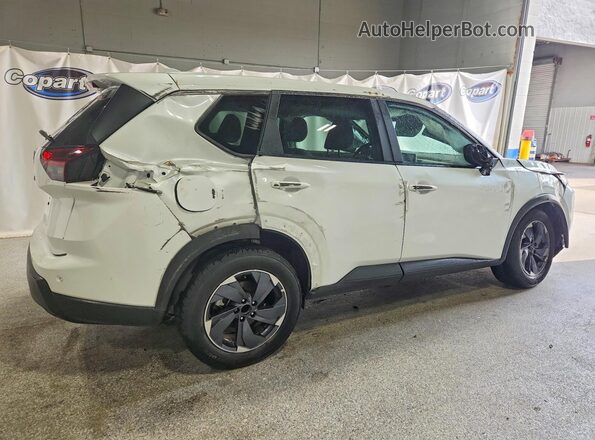 5N1BT3BA2SC778045 2025 NISSAN ROGUE Белый Задняя правая четверть