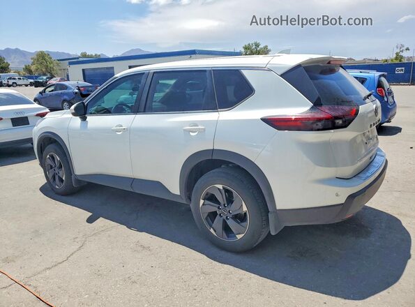 5N1BT3BA3SC674342 2025 NISSAN ROGUE White Trasero izquierdo
