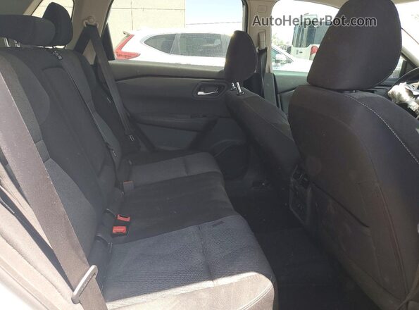 5N1BT3BA3SC674342 2025 NISSAN ROGUE White Vista interior trasera