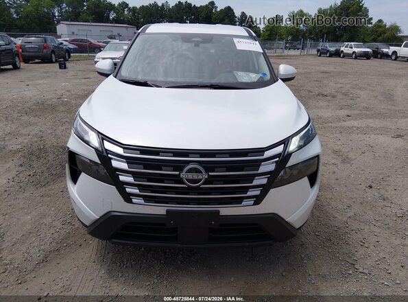 5N1BT3BA3SC824806 2025 NISSAN ROGUE White Vista del cuadro de instrumentos