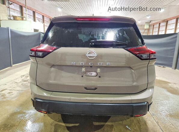 5N1BT3BA3SC837250 2025 NISSAN ROGUE Tan Вид ззаду