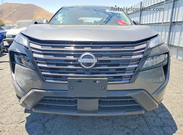5N1BT3BA3TC775317 2026 NISSAN ROGUE Серый Вид спереди