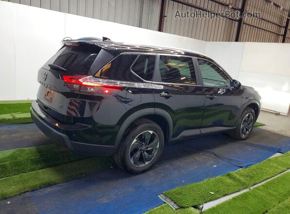 5N1BT3BA4RC671380 2024 NISSAN ROGUE Black Задня права чверть