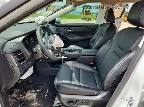5N1BT3BA4SC671871 2025 NISSAN ROGUE White Vista interior delantera