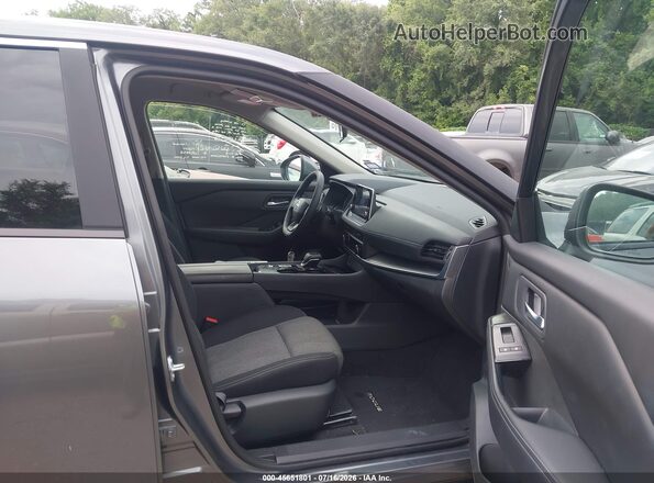 5N1BT3BA4TC763595 2026 NISSAN ROGUE Серый Вид салона спереди