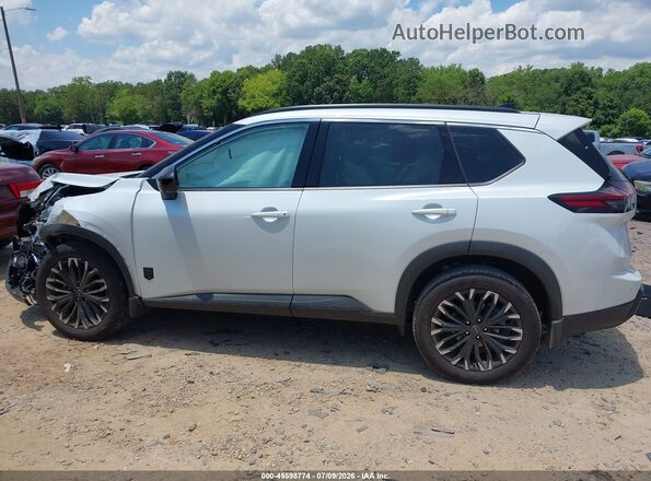 5N1BT3BA4TC794345 2026 NISSAN ROGUE White Vista interior trasera