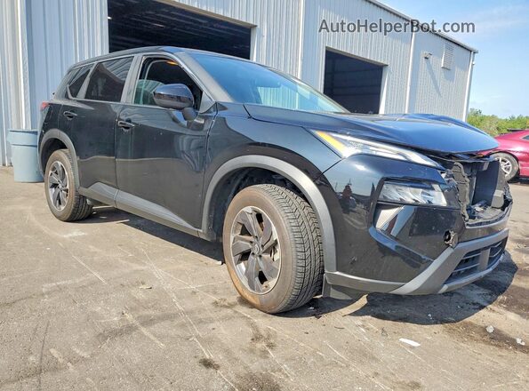 5N1BT3BA5RC749780 2024 NISSAN ROGUE Black Передня права чверть