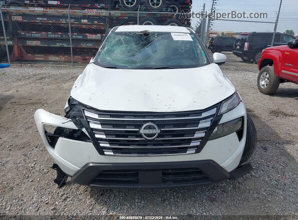 5N1BT3BA5SC806551 2025 NISSAN ROGUE White უკანა სალონის ხედი