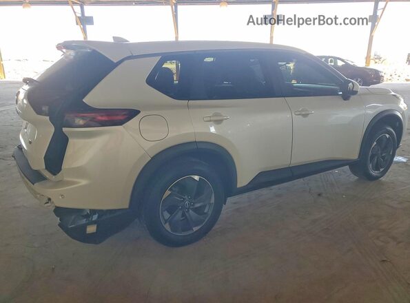 5N1BT3BA6RC694496 2024 NISSAN ROGUE White Trasero derecho