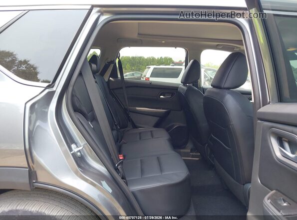 5N1BT3BA6SC845679 2025 NISSAN ROGUE Gray Widok naklejki z numerem VIN