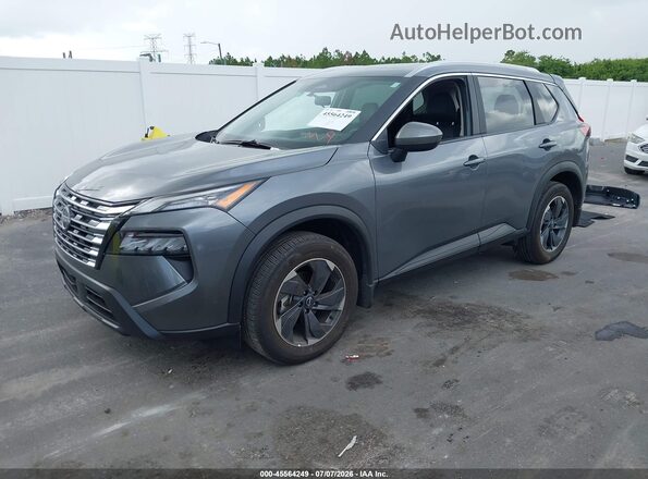 5N1BT3BA7SC868050 2025 NISSAN ROGUE Gray Vista tres cuartos delantera izquierda