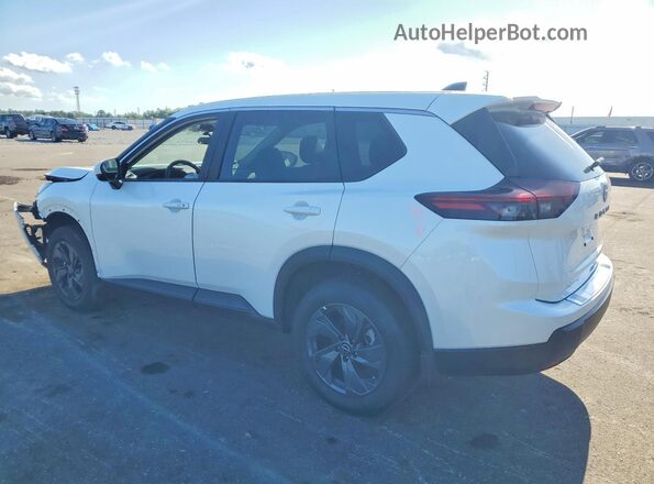 5N1BT3BA7TC742143 2026 NISSAN ROGUE White Rear left