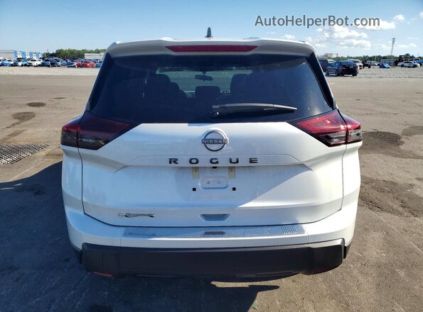 5N1BT3BA7TC742143 2026 NISSAN ROGUE White Rear view