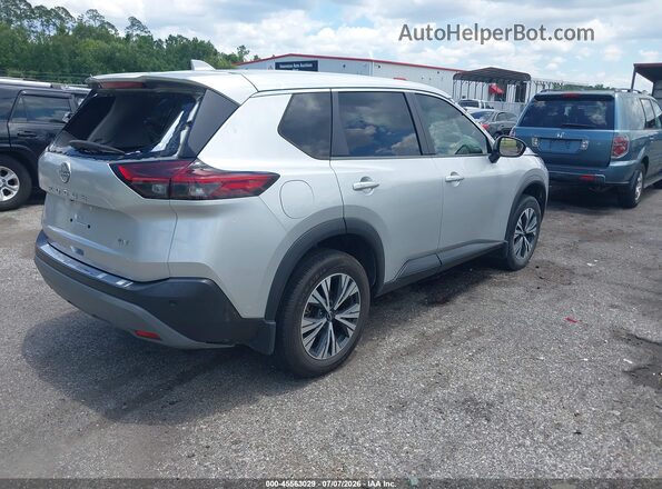 5N1BT3BA8NC693697 2022 NISSAN ROGUE Silver Tył prawy