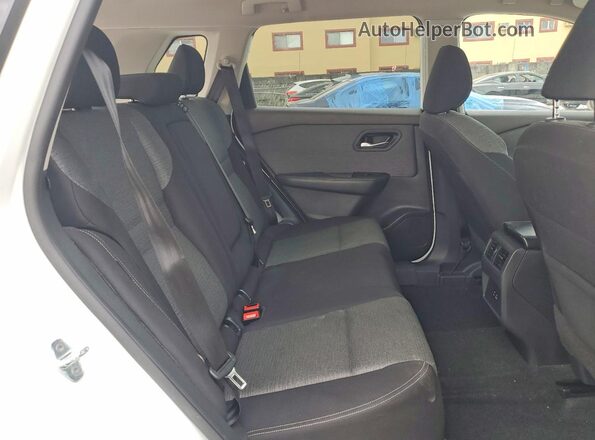 5N1BT3BA8PC858120 2023 NISSAN ROGUE White Вид задніх сидінь