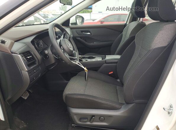 5N1BT3BA8PC858120 2023 NISSAN ROGUE White Вид салону спереду