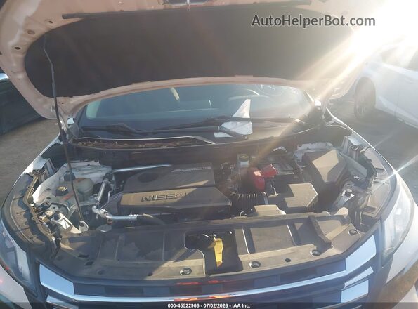 5N1BT3BA8RC708401 2024 NISSAN ROGUE White Вид ззаду