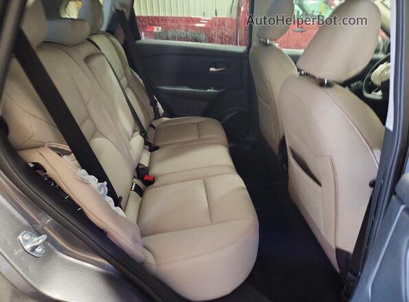 5N1BT3BA8SC848969 2025 NISSAN ROGUE Gray Вид задньої частини салону