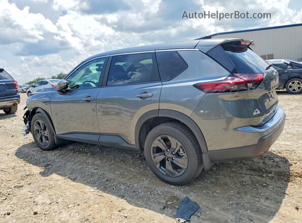 5N1BT3BA8TC835902 2026 NISSAN ROGUE Gray Trasero izquierdo