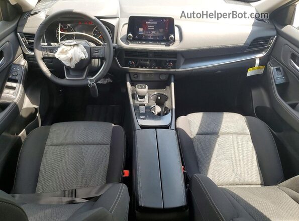 5N1BT3BA8TC835902 2026 NISSAN ROGUE Gray Vista del salpicadero