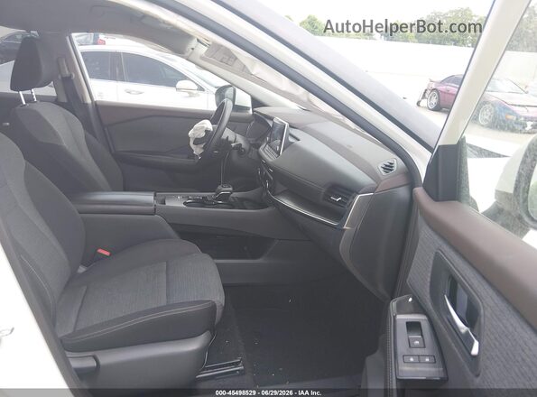 5N1BT3BA9PC827796 2023 NISSAN ROGUE White Սալոնի դիմացի տեսք