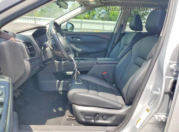 5N1BT3BA9PC837535 2023 NISSAN ROGUE Silver Vista interior delantera