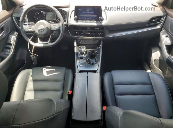 5N1BT3BA9PC837535 2023 NISSAN ROGUE Silver Vista del salpicadero