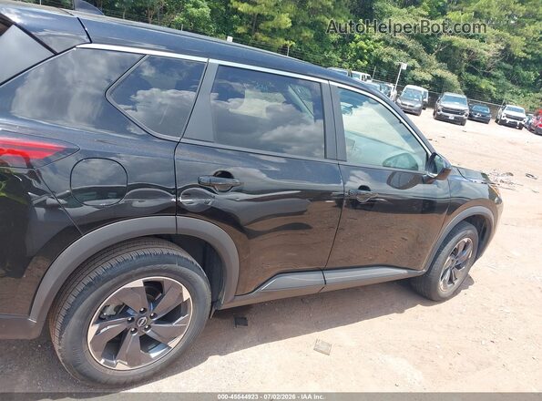 5N1BT3BA9TC682785 2026 NISSAN ROGUE Black Вид задньої частини салону