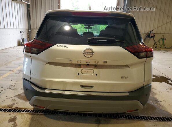 5N1BT3BAXPC743664 2023 NISSAN ROGUE Silver Հետևի տեսք