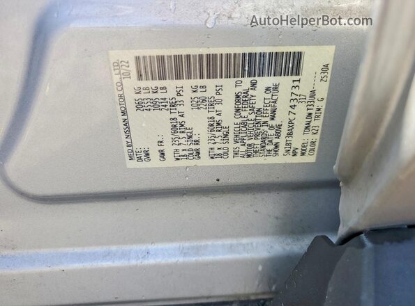 5N1BT3BAXPC743731 2023 NISSAN ROGUE Silver Vista de la etiqueta del VIN