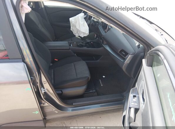 5N1BT3BAXTC683525 2026 NISSAN ROGUE Серый Вид салона спереди