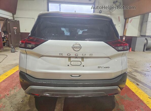 5N1BT3BB1PC925231 2023 NISSAN ROGUE Silver Rear view