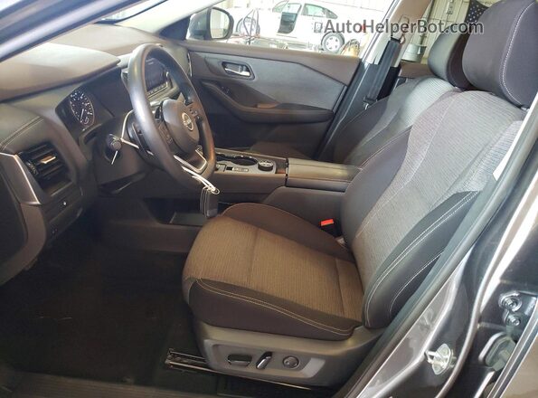 5N1BT3BB4PC686435 2023 NISSAN ROGUE Charcoal Вид салону спереду