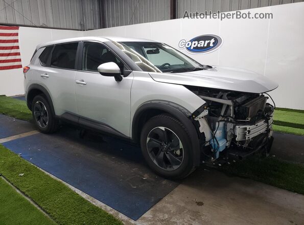 5N1BT3BB4SC802788 2025 NISSAN ROGUE Silver 
