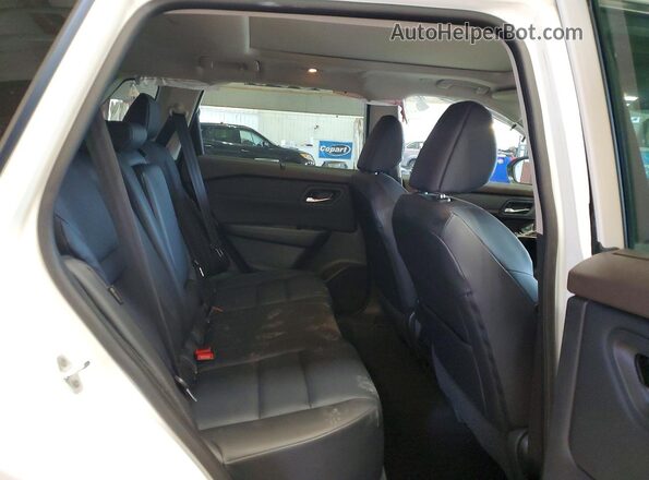 5N1BT3BB6PC765802 2023 NISSAN ROGUE White Հետևի նստատեղերի տեսք