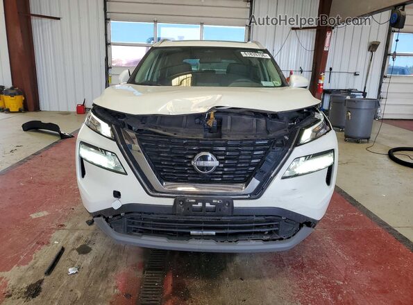 5N1BT3BB6PC765802 2023 NISSAN ROGUE White Դիմացի տեսք