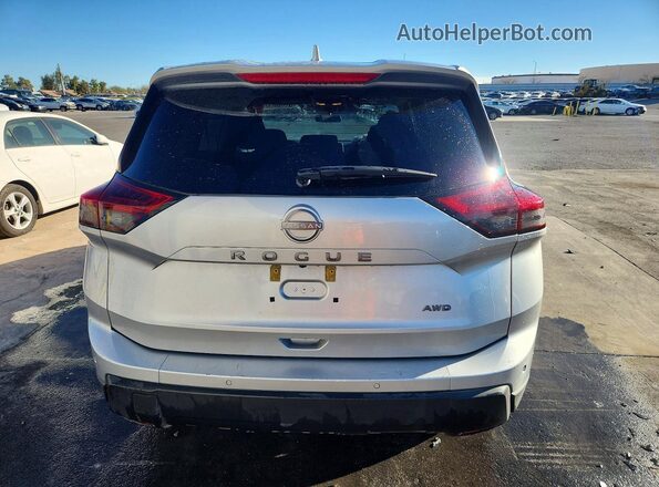 5N1BT3BB6SC794502 2025 NISSAN ROGUE Silver Vista trasera