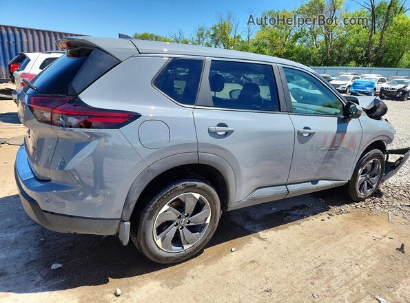 5N1BT3BB6TC701446 2026 NISSAN ROGUE Gray უკანა მარჯვენა